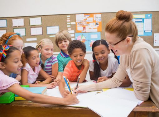 كن ممتعاً.. نصيحة التربويين لزملائهم أثناء العودة للمدرسة