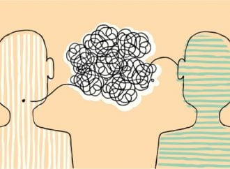 التناوب اللغوي في صفوف تعليم اللغات: ضرر أم نفع؟