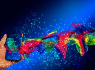 “ماذا تقول البيانات؟” عالمة بيانات ناقدة للبيانات!