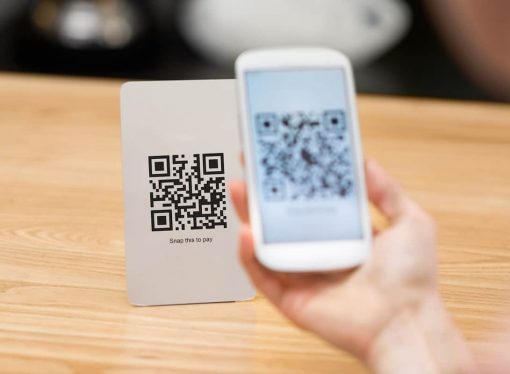 استخدام تقنية رمز الاستجابة السريع “Qr Code” للمفاهيم المجردة في التعليم