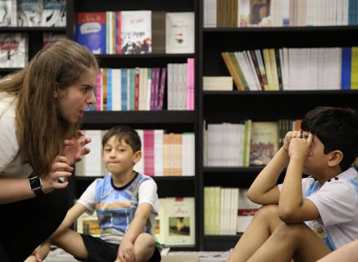 كيف للمعلمين أن يكونوا رواة قصص؟