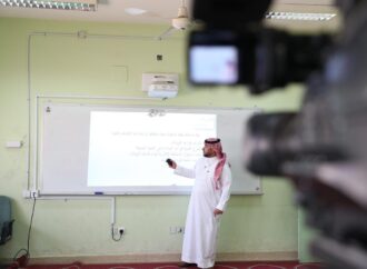 رأي: على المعلم الاختيار