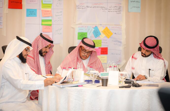 سبع نصائح لقادة المدارس للنجاح في النموذج الإشرافي الجديد