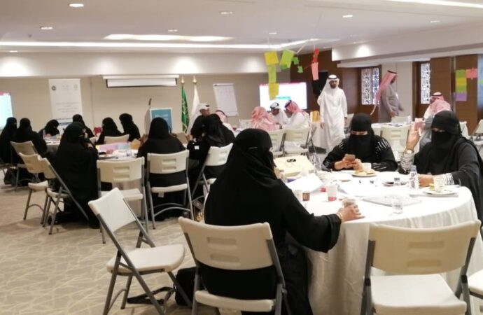 المناهج وطرق التدريس