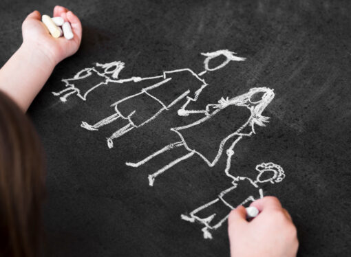 دور الوالدين في تنمية مهارات أطفالهم