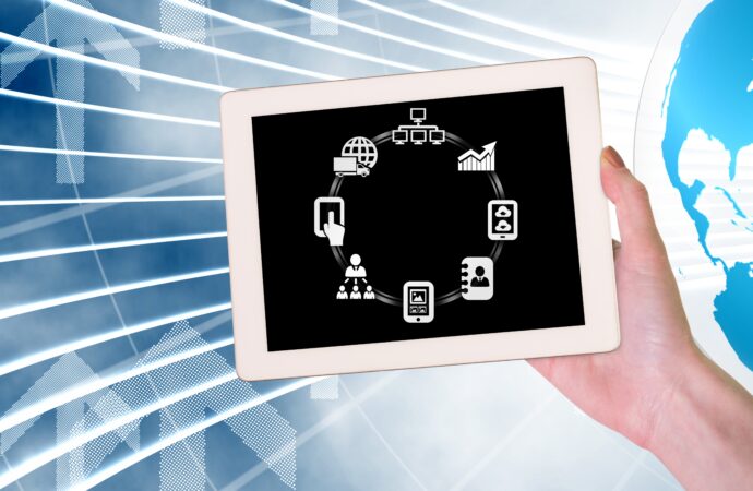 الرقمنة الإدارية: ثورة تعيد رسم ملامح الإدارة الحديثة