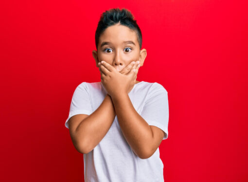 الكذب في الطفولة المبكرة: فهمٌ عميق واستجابات تربوية مدروسة